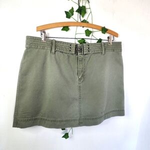 American Eagle Cotton Cargo Style Mini Skirt Size 14 Olive Green